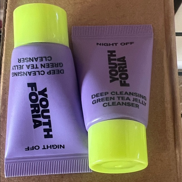 Youth Foria Other - Youth Foria
Green Tea Jelly Cleanser